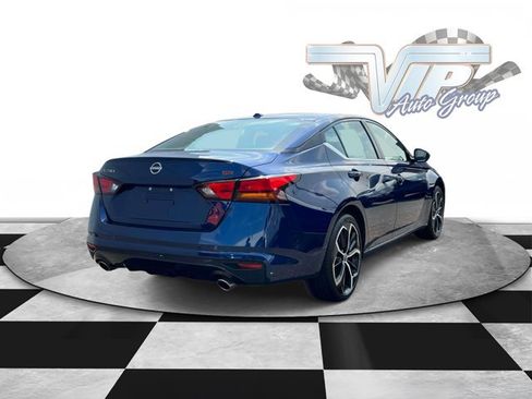 Used 2024 Nissan Altima 2.5 SR FWD image 4
