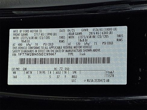 Used 2025 Ford F250 XLT w/ Snow Plow Prep Package image 28