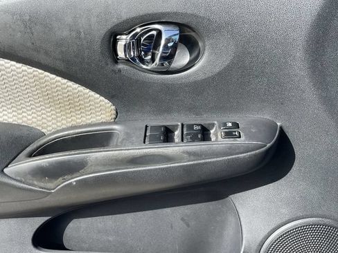 Used 2014 Nissan Versa Note SV FWD image 21