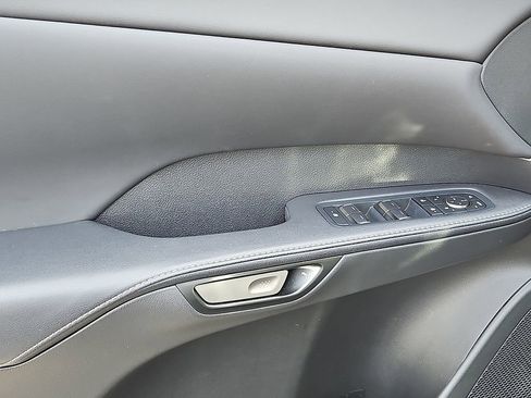 Used 2025 Lexus RX 350 Premium image 13