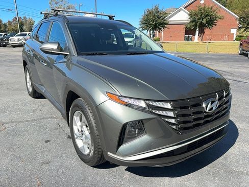 Used 2022 Hyundai Tucson SEL image 2