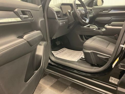 Used 2026 GMC Terrain Elevation AWD/4WD image 4