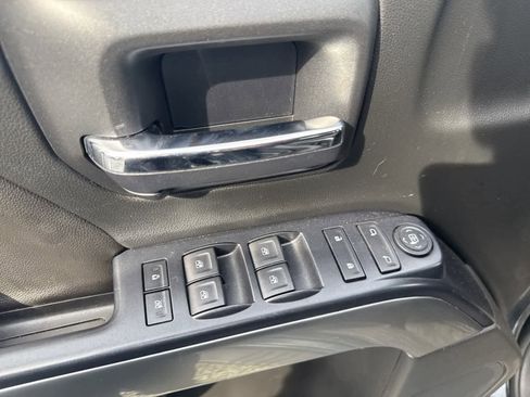 Used 2017 Chevrolet Silverado 1500 LT w/ All Star Edition image 19