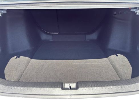 Used 2023 Honda Accord EX image 25