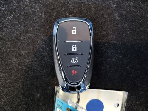 Used 2020 Chevrolet Malibu LS FWD image 28