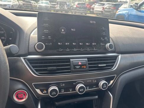 Used 2019 Honda Accord LX image 12