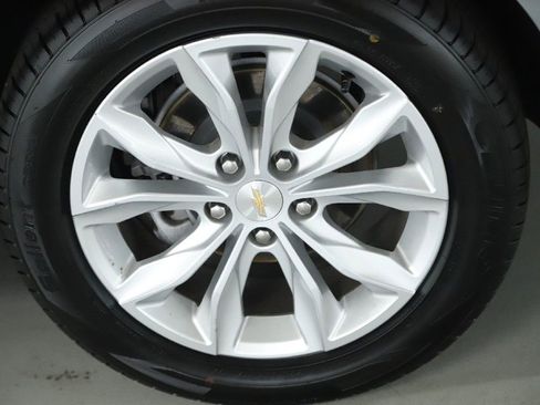 Used 2024 Chevrolet Malibu LT image 38