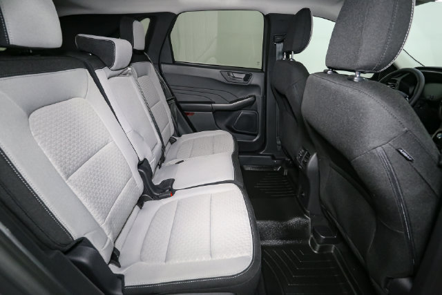 Used 2024 Ford Escape Active w/ Tech Pack #1 AWD/4WD image 19