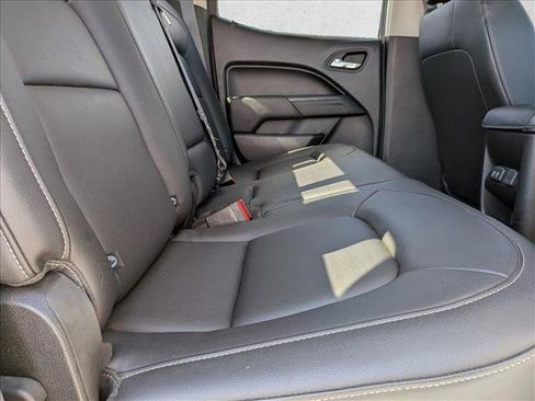 Used 2018 Chevrolet Colorado ZR2 w/ ZR2 Dusk Special Edition AWD/4WD image 17