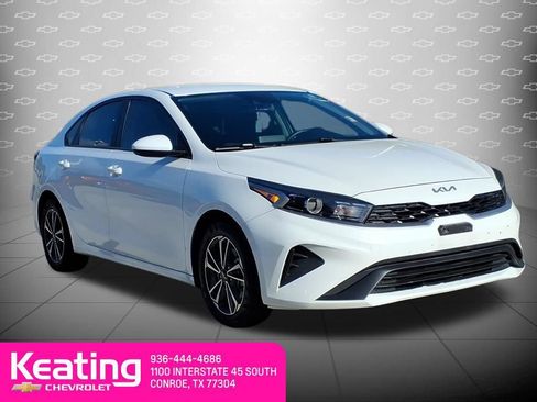 Used 2023 Kia Forte LXS FWD image 1