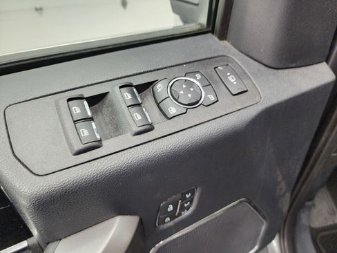 Used 2022 Ford F350 Platinum image 49