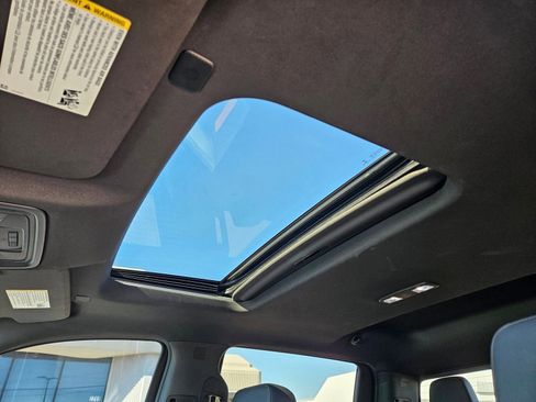 Used 2021 GMC Sierra 1500 AT4 w/ AT4 Value Package image 24