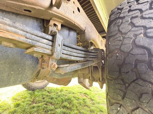 Used 2020 Chevrolet Silverado 2500 LT w/ All Star Edition image 38