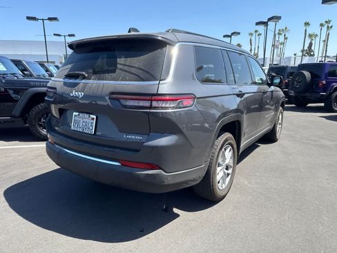 Used 2025 Jeep Grand Cherokee L Laredo RWD image 17