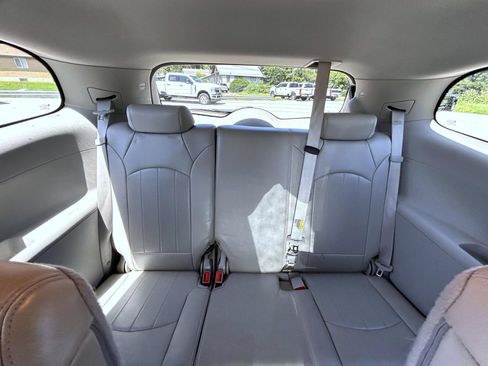 Used 2011 Buick Enclave CXL w/ Trailering Provision Package AWD/4WD image 18