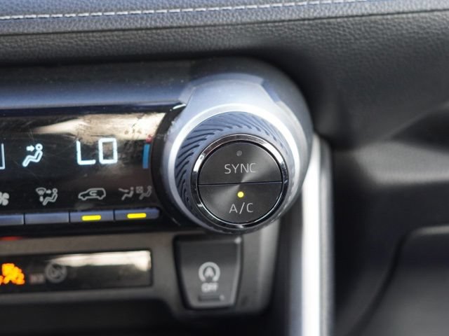 Certified 2024 Toyota RAV4 XLE AWD/4WD image 28