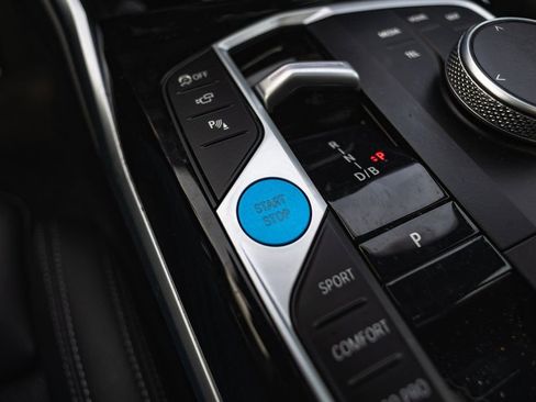 Used 2024 BMW i4 xDrive40i image 18