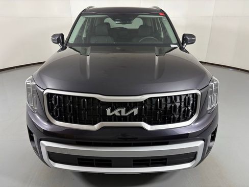 New 2025 Kia Telluride EX image 3