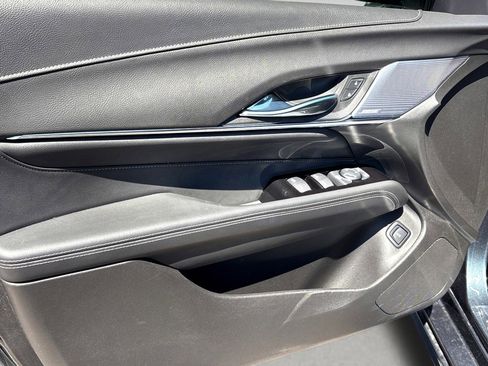 Certified 2022 Cadillac CT4 Luxury w/ Sun And Sound Package image 19