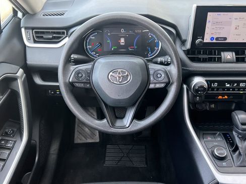 Certified 2025 Toyota RAV4 XLE image 16
