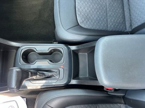 Used 2016 Chevrolet Colorado Z71 AWD/4WD image 16