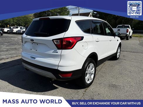 Used 2019 Ford Escape SE AWD/4WD image 4