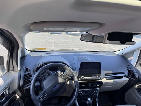 Used 2021 Ford EcoSport Titanium AWD/4WD image 8