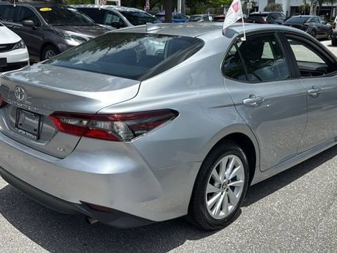 Used 2024 Toyota Camry LE FWD image 9