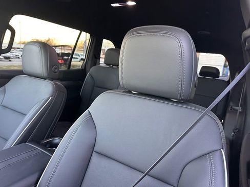 New 2025 Buick Enclave Preferred w/ Power Package image 26