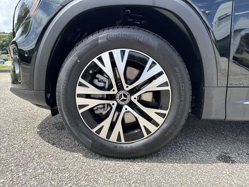 New 2025 Mercedes-Benz GLB 250 4MATIC image 8