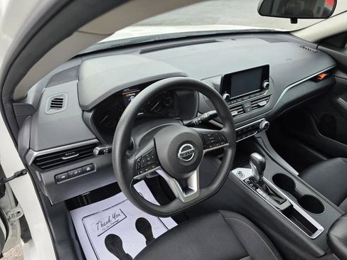 Used 2021 Nissan Altima 2.5 S image 14