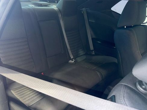 Used 2014 Dodge Challenger R/T RWD image 16