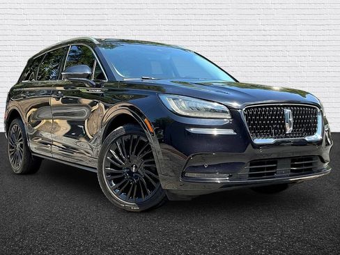 Used 2021 Lincoln Corsair Reserve FWD image 3