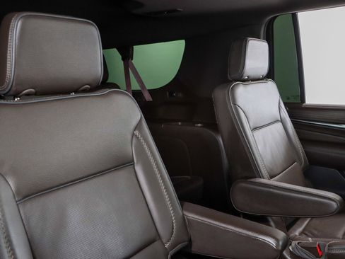 Used 2024 GMC Yukon XL Denali w/ Max Trailering Package image 33