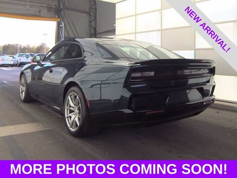 Used 2024 Dodge Charger Daytona Scat Pack w/ Plus Group AWD/4WD image 5