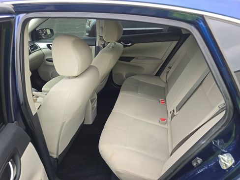 Used 2017 Nissan Sentra S FWD image 13