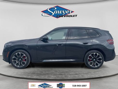 Used 2025 BMW X3 xDrive30 w/ M Sport Package AWD/4WD image 2
