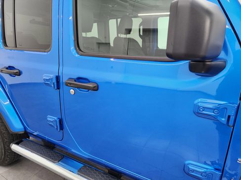 Used 2022 Jeep Wrangler Unlimited Sahara w/ LED Lighting Group image 22