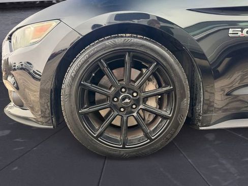 Used 2016 Ford Mustang GT Premium image 14