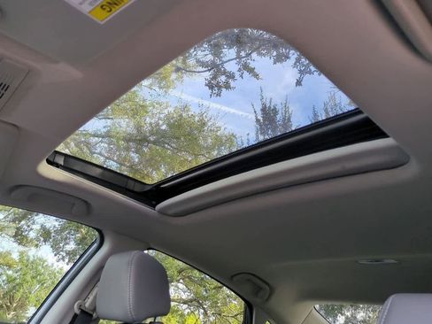 Used 2021 Honda Civic EX-L image 20