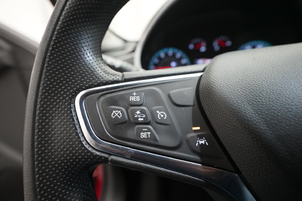 Used 2025 Chevrolet Malibu LT FWD image 17