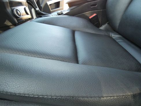 Used 2012 Mercedes-Benz GLK 350 2WD image 57