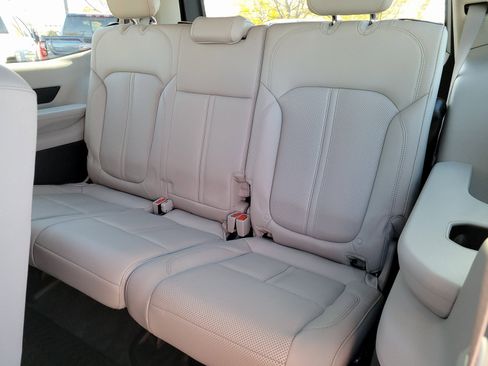 Used 2022 Jeep Wagoneer Series II image 15