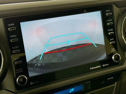 Used 2023 Toyota Tacoma TRD Sport image 14