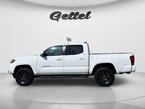 Used 2023 Toyota Tacoma SR5 w/ Technology Package RWD image 8
