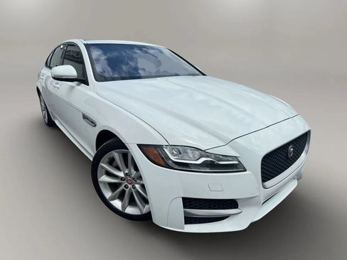 Used 2016 Jaguar XF R-Sport RWD image 2