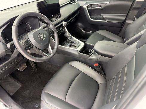 Used 2025 Toyota RAV4 XLE Premium w/ Weather Package FWD image 20