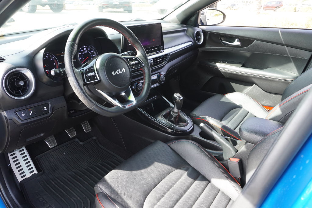 Used 2023 Kia Forte GT FWD image 16