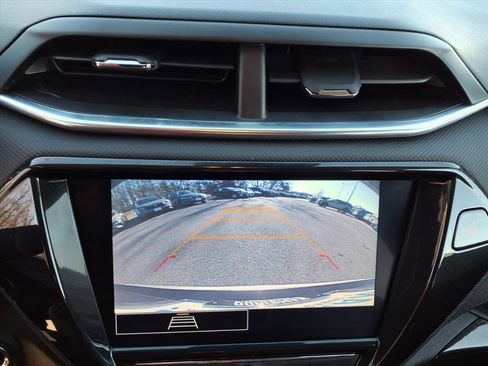 Used 2023 Chevrolet TrailBlazer LT w/ Convenience Package image 25