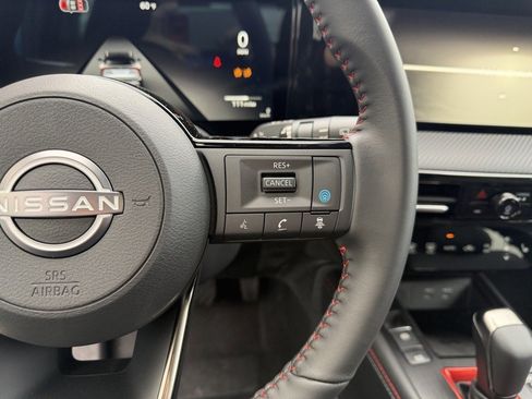 New 2026 Nissan Kicks SR w/ Cold Weather Package image 16